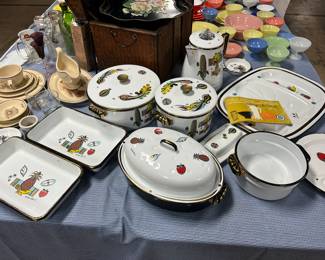 GEORGE BRIARD AMBROSIA ENAMELWARE 