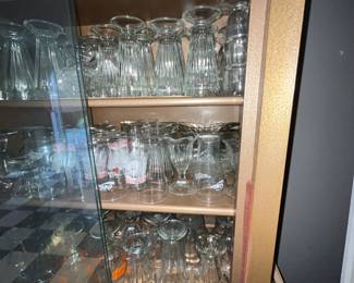 LOTS OF ICE CREAM DISHES 