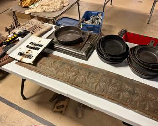CAST IRON PANS 