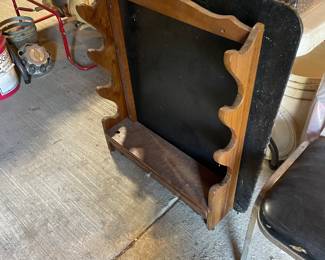 Gun rack $10