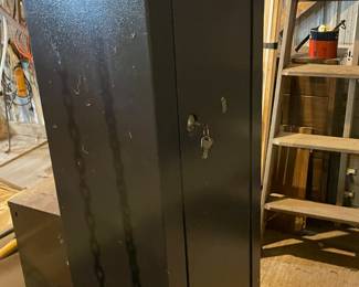 Gun safe $95