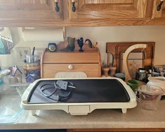 ELECTRIC GRIDDLE