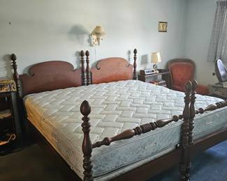 KING SIZE BED