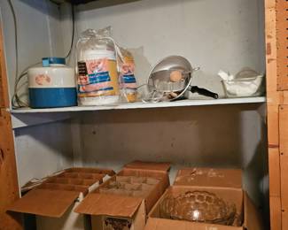 PUNCH BOWL SET - MISC- ITEMS