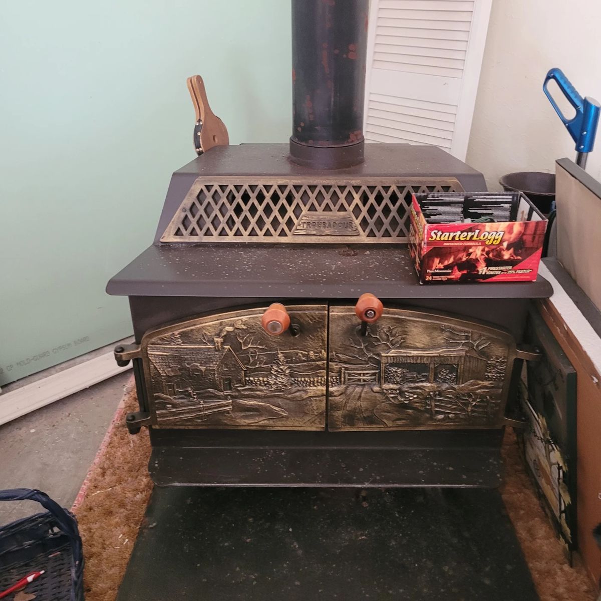 Fun Lov'n Longview Estate Sale starts on 10/12/2023