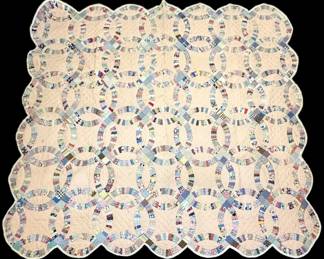 Double Wedding Ring Quilt