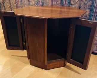 Post 1950 Mid Century Wood-Cane End Table.