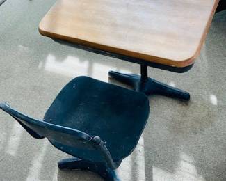 Vintage American Kids School Desk.