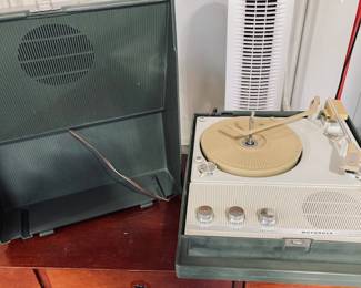 Vintage Motorola Solid State Stereo. Working.
