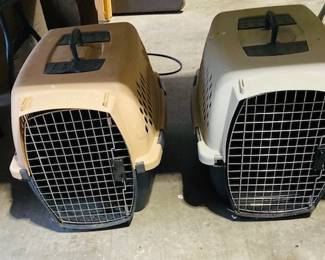 Medium Size Pet Taxis. 2 Available. Top Condition.