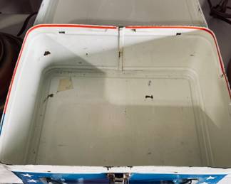 Vintage Ohio Art American Flag Metal Lunchbox.