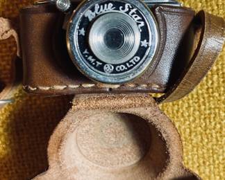 Rare Vintage Miniature Blue Star Camera in Leather Case. YMT Co. LTD. Top Condition.