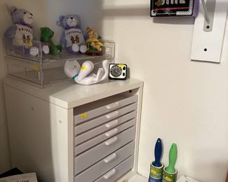 There is a real arts and crafts room!