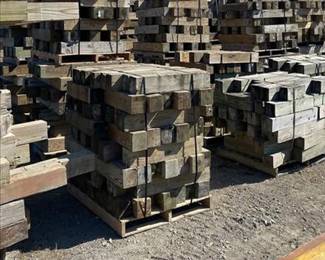 Pallets of 6x6 Treated Cribbing
