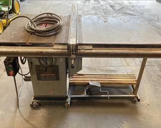Unisaw Delta Table Saw