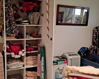 Seasonal Decor, Christmas, Linens, Mirror, Humidifier, etc.
