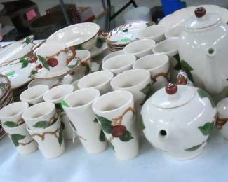 Franciscan Apple dinnerware
