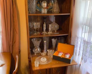 Display hutch/cabinet with fold down door