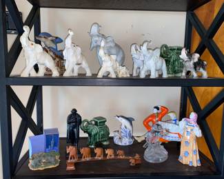 Elephants everywhere!