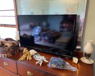 Flat screen TV