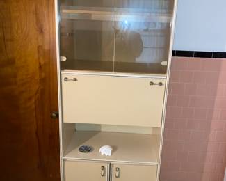 Super cool display cabinet