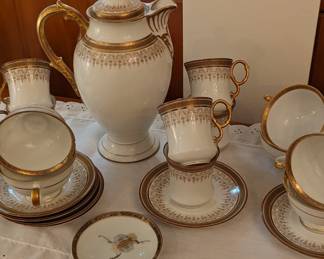 Serving for 10 hot chocolate set.