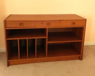Mid-century Modern storage chest, bedroom set