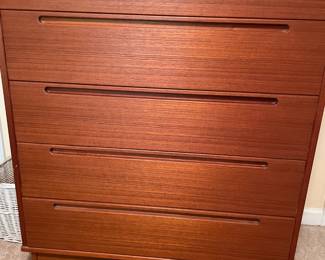Mid-century Modern bedroom set, chest of drawers