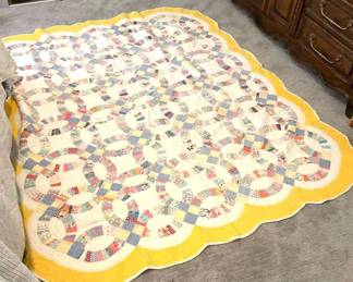 Double Wedding Ring QuiltBeautiful