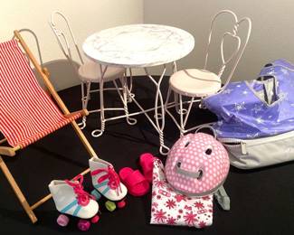 American Girl Parlor Table, Chairs More