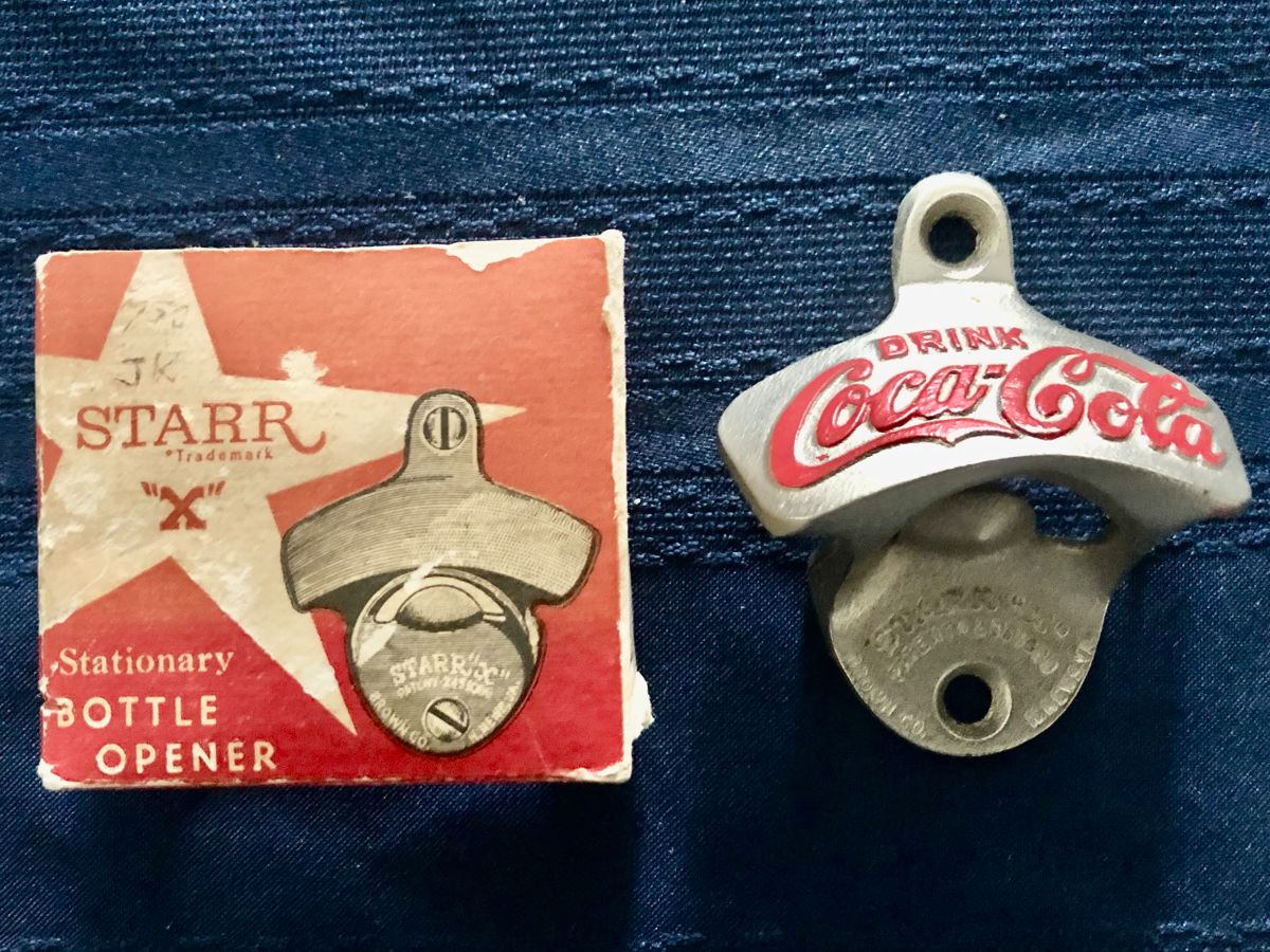 Collectibles Galore! Autographed Sports Memorabili... starts on 10/12/2023