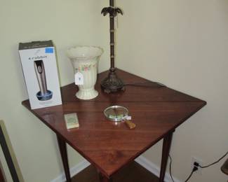 Drop Leaf Table