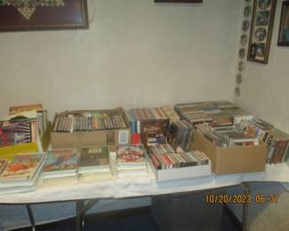 CDs, DVDS, VHS, 