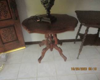 nice vintage occasional table