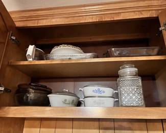 LOT OF CASSEROLE DISHES