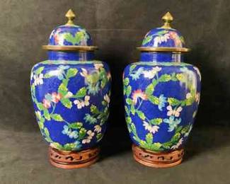 GRLE215 2 Vintage Blue Chinese Vases Both vases have a flower pattern to them. They also have some copper tone to them. Both vases do have some wear to them.&nbsp;
