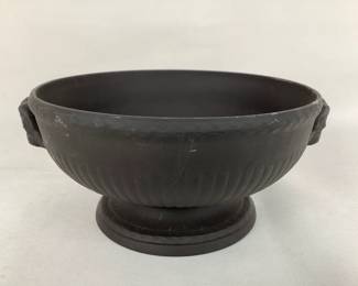 GRLE219 Vintage Wedgewood Cache Pot Black Basalt Rams head handles, cache pot made in England.
