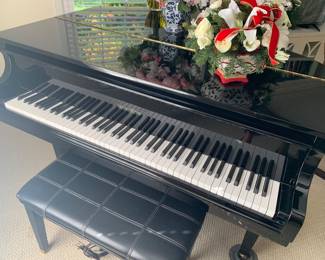 Wurlitzer C143 baby grand piano and bench - wonderful condition