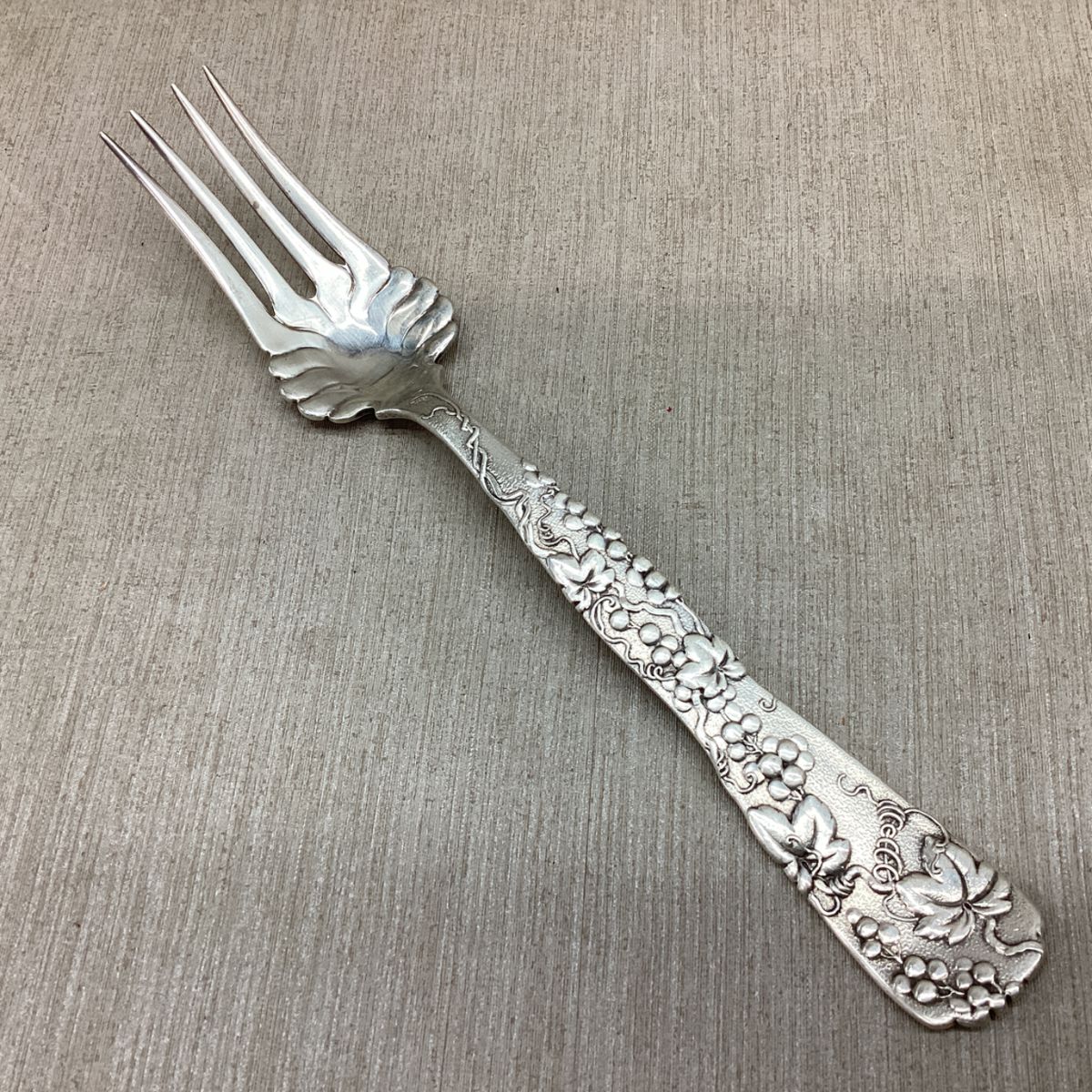 Tiffany & Co Vine-Multi Motif Sterling Silver Cold Meat Ford