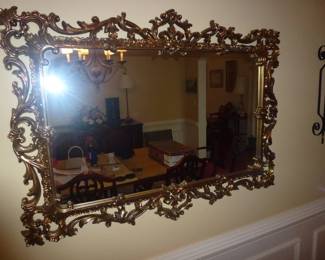 VINTAGE GILT MIRROR