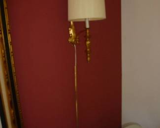 WALL LAMP