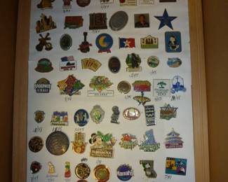 VINTAGE PINBACKS