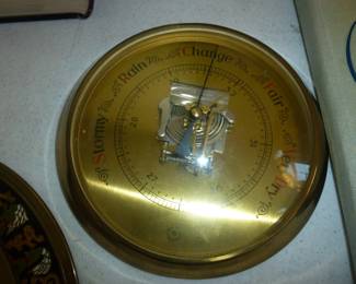VINTAGE BAROMETER