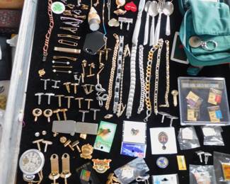MENS COSTUME JEWELRY AND MANY VINTAGE CUFFLINKS