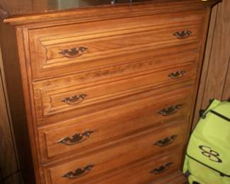 Young and Hinkle Chest of Drawers
