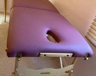 Portable Massage Table by Earthlite