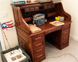 Antique roll top office desk ($350)