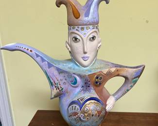 Jester teapot