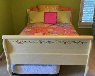 Full Size Wooden Sleigh Bed With Trundle
