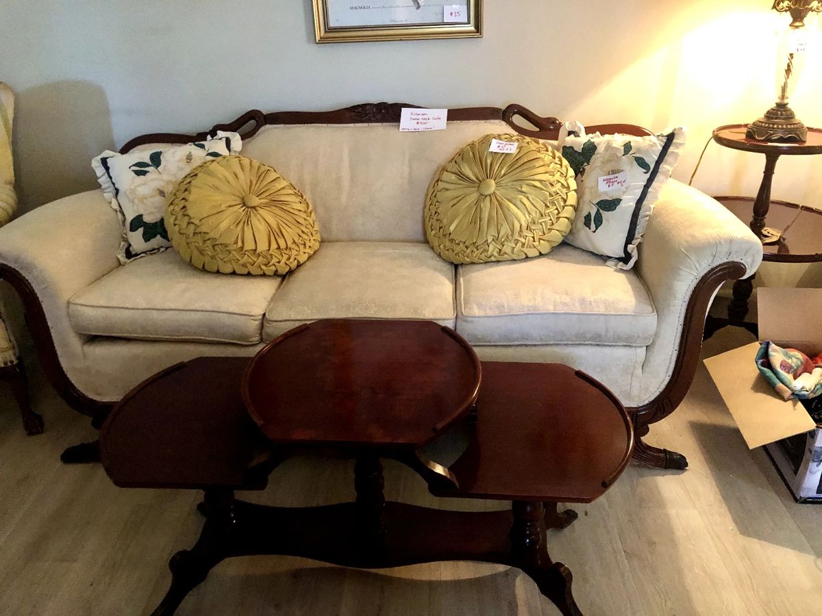 Duncan Phyfe Style / Vintage Swan Neck Sofa (spring is sticking out in back)